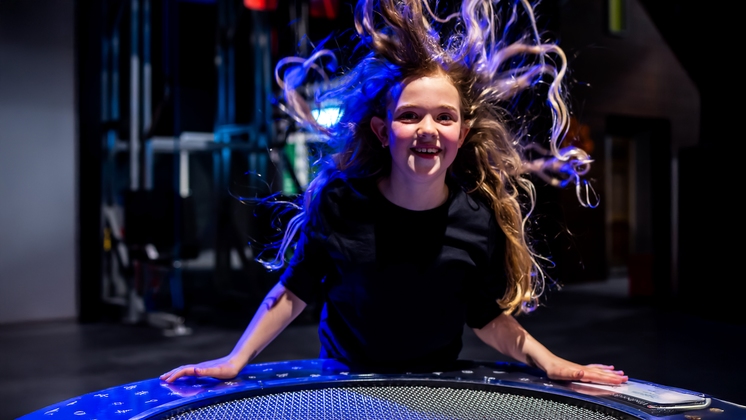 Ocean space Girl at VilVite